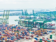 Chiny chcą wykorzystać cła Trumpa. Stawką nowy porządek handlowy