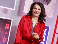 Idealna stylizacja dla dojrzałej kobiety. Pieczyńska zachwyciła na ramówce TVP