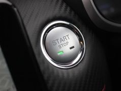 System start stop wyłącza silnik. Czy można go wyłączyć na stałe?