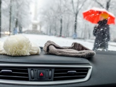 Producenci ukryli w autach funkcję, a zimą jest bezcenna. "Kwestia zwykłej oszczędności"