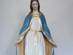 „Żadne buty nie zostały dorobione”. Sanktuarium Matki Bożej Gietrzwałdzkiej w ostrej odpowiedzi