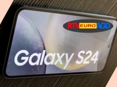 Tak oto ceną Samsunga Galaxy S24 RTV Euro AGD przebija innych i dodaje słuchawki
