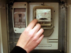 Rachunek za prąd zwalił z nóg? Problem może leżeć w liczniku. Prosty test to sprawdzi