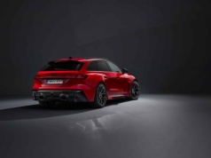 Na tę premierę czekało wielu! Audi w końcu pokazało nowe RS5