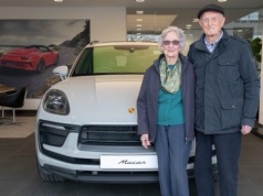 Brytyjska para kupiła Porsche na 70. rocznicę ślubu. W planach jest już kolejny model tej marki