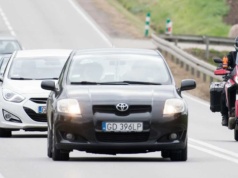 Wyprzedzanie przy linii ciągłej jest legalne. Mandaty dostaje się za co innego