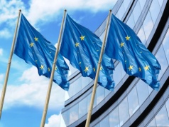 Unia Europejska szuka rąk do pracy. Na start oferuje nawet 28 tys. zł miesięcznie