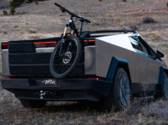 Tesla tnie ceny Cybertrucka. Nowy model za 215 tysięcy złotych, choć znacznie uboższy