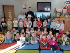 Bezpieczne ferie z policją. Edukacja i profilaktyka w szkołach