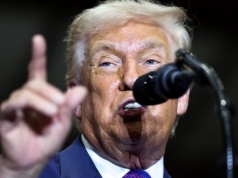 Trump nie wyklucza ograniczonego uderzenia na Iran. 