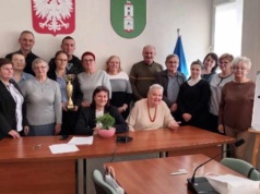 Dziś odbyło się pierwsze Gminne Dyktando o Statuetkę i Pióro Wójta Gminy Skomlin. Znamy zwycięzcę! (zdjęcia)