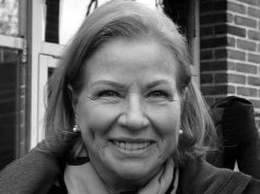 Bliscy Bożeny Dykiel mają prośbę przed pogrzebem aktorki. Zamiast kwiatów