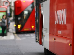 Lecisz do Wielkiej Brytanii? Paszport już nie wystarczy