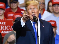 USA wprowadzą nowe globalne cła. Trump: sędziowie mnie zawiedli, są hańbą narodu