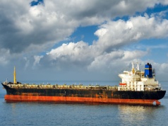 Nowa Zelandia nałożyła sankcje na 100 rosyjskich statków z floty cieni