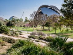 City break w Walencji 🇪🇸☀️ Loty i noclegi w 4⭐️ hotelu za 899 PLN 💛