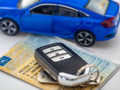 Nowe przepisy na drogach. Zrobisz to i stracisz prawo jazdy. Kierowcy nie dowierzają