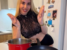 Marianna Schreiber w majtkach gotuje obiad za 20 zł. i rozprawia o "elycie Trzaskowskiego"