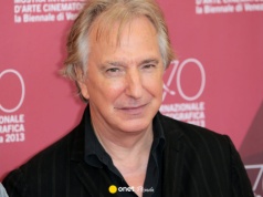 Dopiero po 47 latach związku Alan Rickman wziął ślub. "Nikogo z nami nie było"