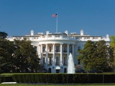 Koniec „uniwersalnej broni” Donalda Trumpa. Po wyroku sądu wzrośnie ryzyko sankcji i konfliktów.