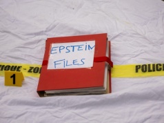 35 mln dolarów dla ofiar Jeffreya Epsteina