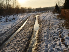 Uwaga na roztopy i opady marznące. IMGW ostrzega
