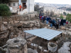 Archeolog Michał Kuźmiński: prace koło Betlejem wymagają delikatności w związku z tamtejszą sytuacją