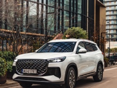 Tania chińska technologia czy darmowy szpieg na czterech kołach? Polska mówi „stop”