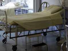 Kobietę polizał pies. Brytyjce amputowano jej wszystkie kończyny