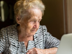 Ukrócić cyberprzestępców. Nie tylko naiwność ale też luki w systemie