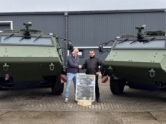 CAVS: Niemcy odebrały pierwsze transportery Patria 6×6