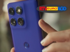 Ta Motorola niszczy flagowce, a teraz jest 700 zł tańsza i ma słuchawki gratis