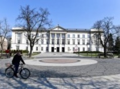 Burzliwa debata w Radomiu. Po fali hejtu radny zasłabł i trafił do szpitala