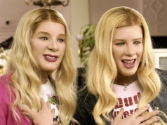 Ta politycznie niepoprawna, wręcz rasistowska komedia może powrócić. Jest szansa na kontynuację