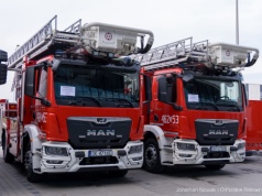 Dwa nowe podnośniki w opolskich jednostkach ratowniczo-gaśniczych