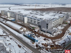 Amazon prawie gotowy, przebudowa infrastruktury drogowej trwa, co z Boschem?