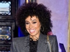 Omenaa Mensah WYPROSTOWAŁA WŁOSY! "Dziś bez afro" (FOTO)