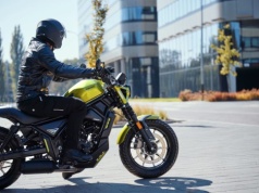 Zaskoczeni? To najpopularniejszy motocykl kupowany przez Polaków w 2025 r.