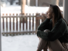 Kobieta boi się zostać matką. "Nie chcę przekazać mu swoich traum"