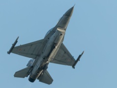 Zakończenie działań operacyjnych wojska nad Polską. Dwa lotniska wznowiły operacje lotnicze