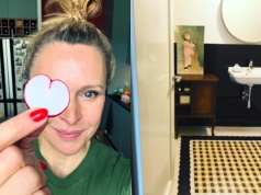 Paulina Holtz ma mieszkanie z duszą. Przedwojenne płytki łazienkowe znalazła na śmietniku