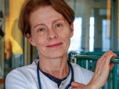 Ta choroba atakuje cały organizm. Pacjenci czekają na pełen dostęp do nowych możliwości terapii