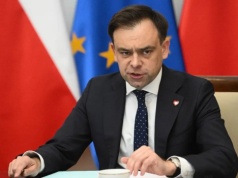 Niepokojące prognozy KE dla polskiej gospodarki. Dług przekroczy 100 proc. PKB