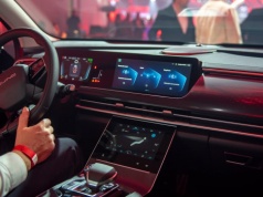 Dzięki obniżonej cenie do 136 tys. zł ten SUV gabarytów Volkswagena Tayrona przestaje być ciekawostką, a staje się poważną opcją dla rodzin