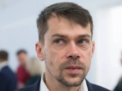 „Panowie, zajmijcie się nimi”. Tak Kołodziejczak potraktował protestujących przed jego biurem