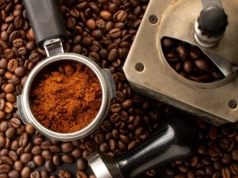 Fusy po kawie miały odmienić branżę budowlaną. Naukowcy wskazują kierunki