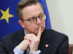 "Komuś żyrandol na głowę spadł w Pałacu Prezydenckim"