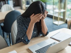 Dyplom już nie wystarcza. Niemieccy absolwenci zderzają się z brutalną rzeczywistością