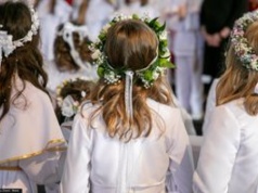 Komunia niczym wesele. Oto cena za "talerzyk" w 2026 r.