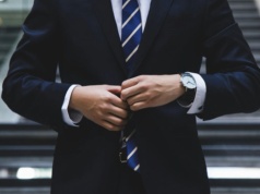 To właśnie oni powinni pierwsi stracić pracę przez AI?